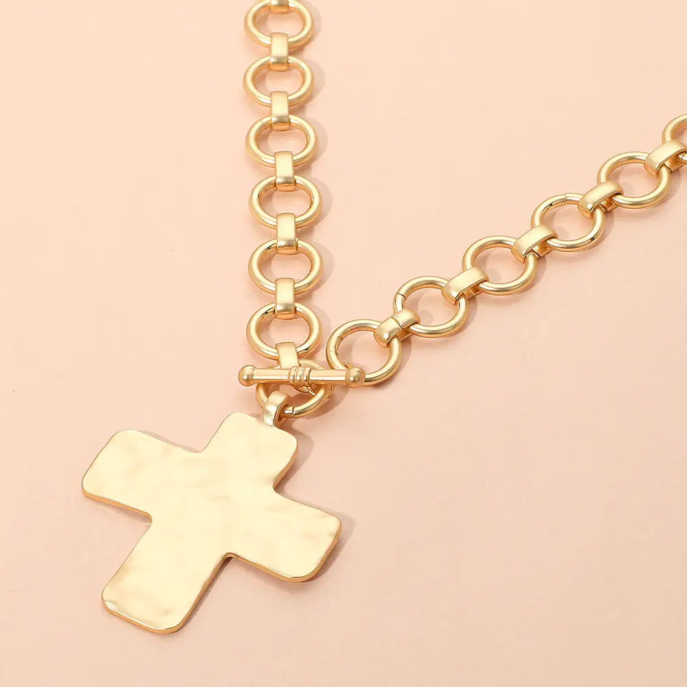 Hammered Cross Chunky Chain