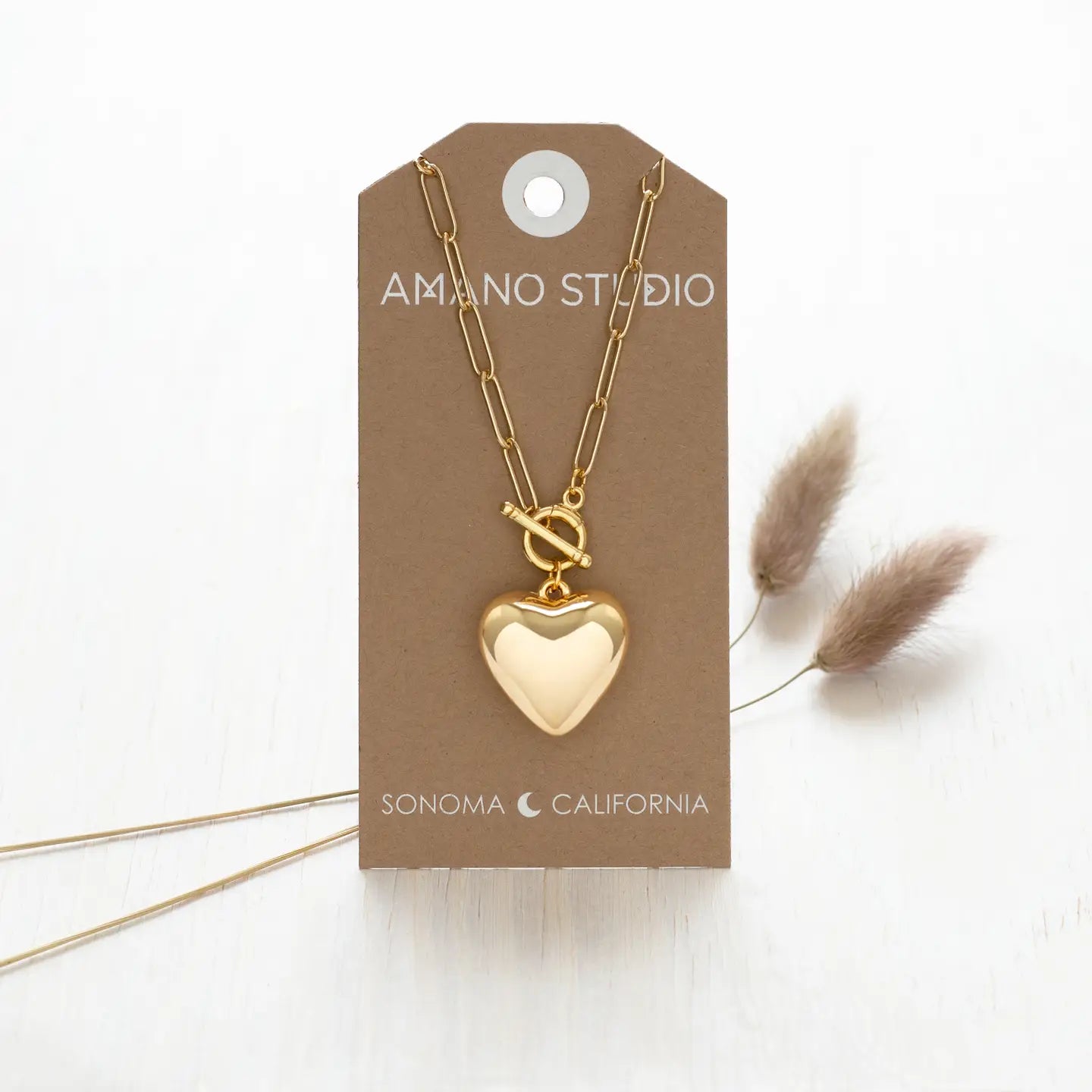 Puffed Heart and Toggle Chain Necklace